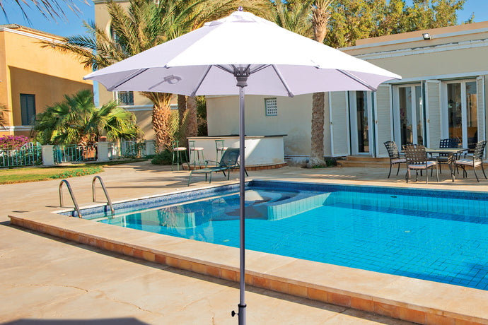 Galtech 722 7.5' Deluxe Commercial Manual Lift Outdoor Market Umbrella