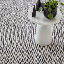 Annie Selke Coastal Handwoven Indoor/Outdoor Rug