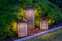 Les Jardins Tekura Outdoor Solar LED Lantern