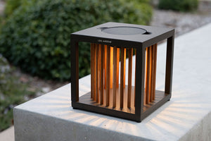 Les Jardins Inka Solar LED Table Light