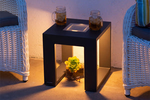 Les Jardins Rancho Solar LED Glow Table