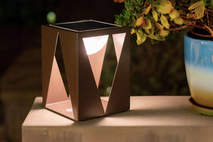 Les Jardins Teatree Solar LED Table Light