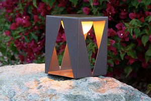 Les Jardins Teatree Solar LED Table Light