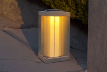 Les Jardins Edge Outdoor Solar LED Lantern